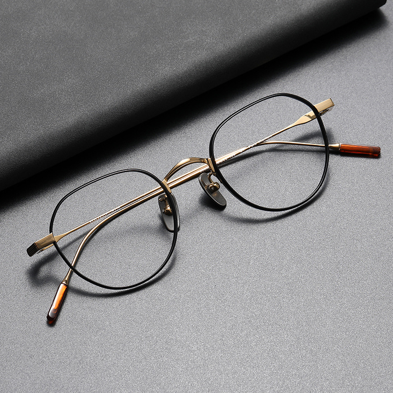 

Vintage Pure Titanium Glasses Frame Men New Optical Myopia Prescription Eyeglasses Frame Women Luxury Brand Eyewear