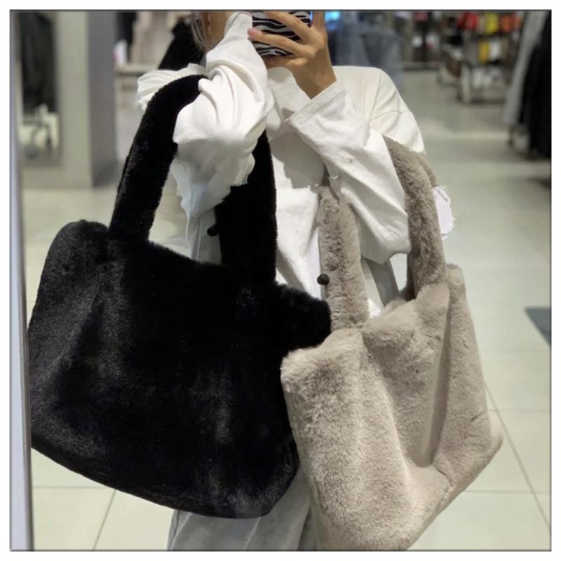 

Evening Bags 2022 Winter Large Capacity Big Faux Fur Shoulder Bag For Women Soft Totes Female Luxury Designer Grey Plush Handbags