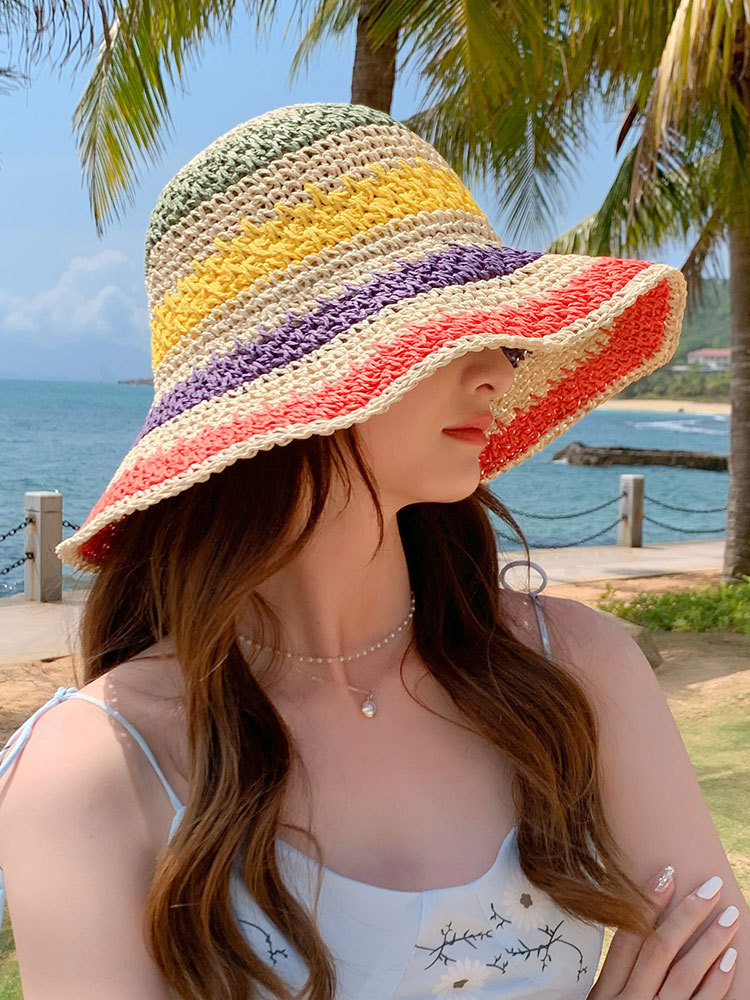 

2022 Straw hat women's folding Bohemian seaside rainbow patchwork fisherman's hats cover the sun to show the face small washbasin cap, Khaki