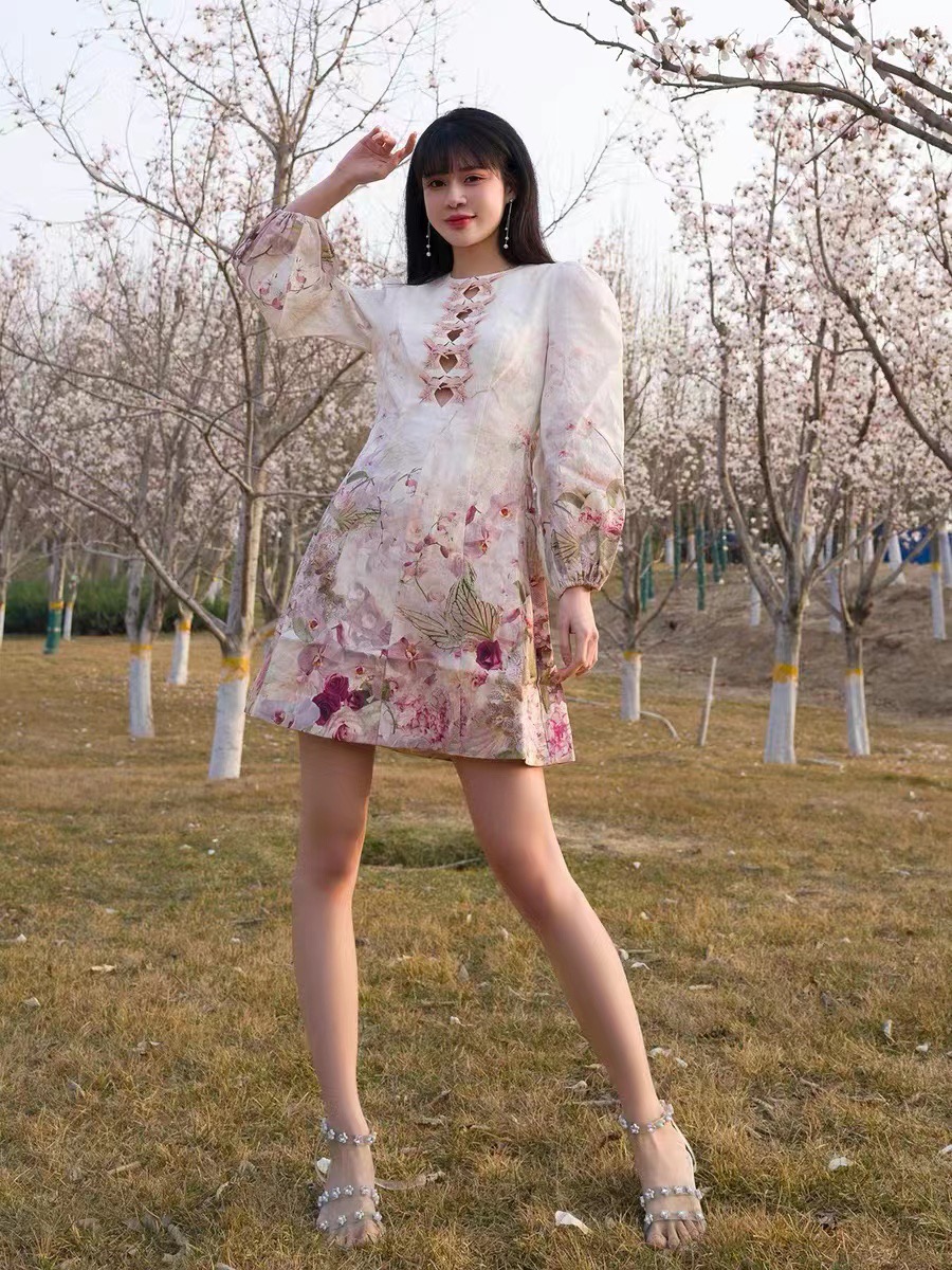 

20222 spring and summer fashion three-dimensional butterfly print dress, Multi