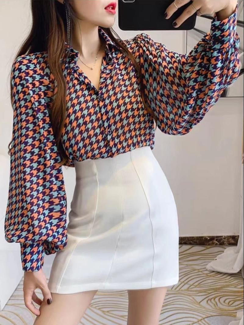 

Women's Blouses & Shirts For Women Elegant 2022 Summer Fashion Loose Chiffon Print Lantern Sleeves Long Sleeve Button-up Female Chic TopsWom, Photo color