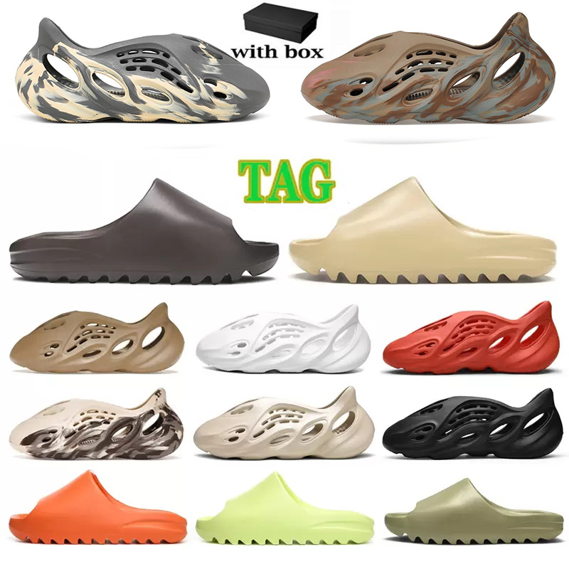 

2022 Slides Men sandals Slippers Sneakers Shoes Black White Bone Core Red Orange Summer Resin Flat Men Women Designer Beach fashion Trainers with box