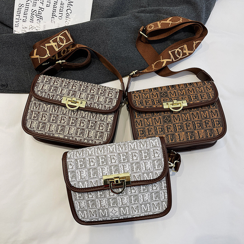 

Casual Crossbody Bag Large Capacity Western Trend Square Bags Commuter Ladies Single Shoulder Bag, As pic