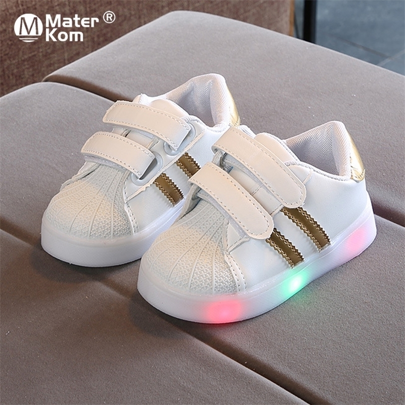 

Size 21-30 Baby Toddler Glowing Shoes Children Led Breathable Shoes Boys Glowing Sneakers Girls Sneakers with Luminous Sole 220429, Red