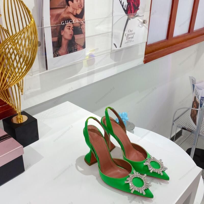 

Luxury Designer Amina Muaddi Womens sandals leather sole designer high heels 10cm diamond chain decoration silk wedding sexy banquet women springgreen Satin shoes, Only a shoe box