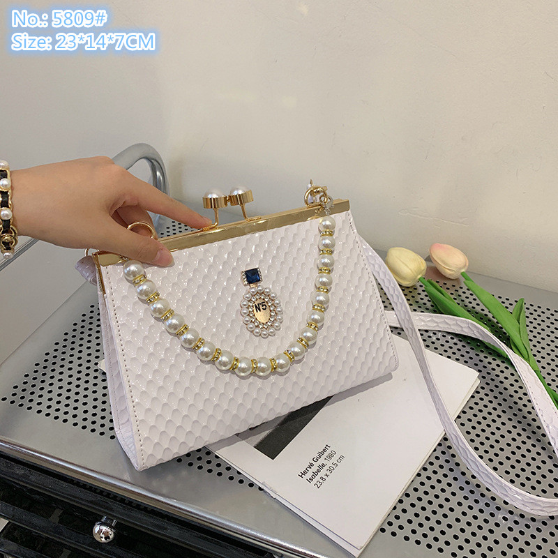 

Wholesale factory ladies shoulder bags 4 colors sweet beaded pearl chain bag street trend embossed hard box dinner handbag black diamond mobile phone coin purse, Gold-5809#