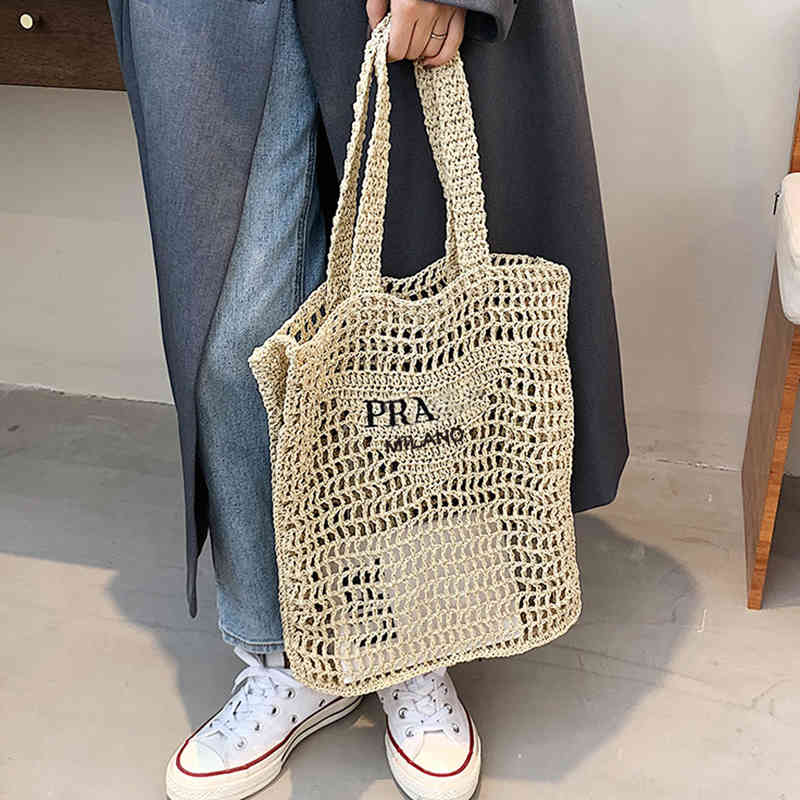 

Designer 2022 Digner Embroidered Female Bag Hollow Rafia Straw Tote Luxury Brand Summer Beach Woven Bag Handbags Luxurious, Beige