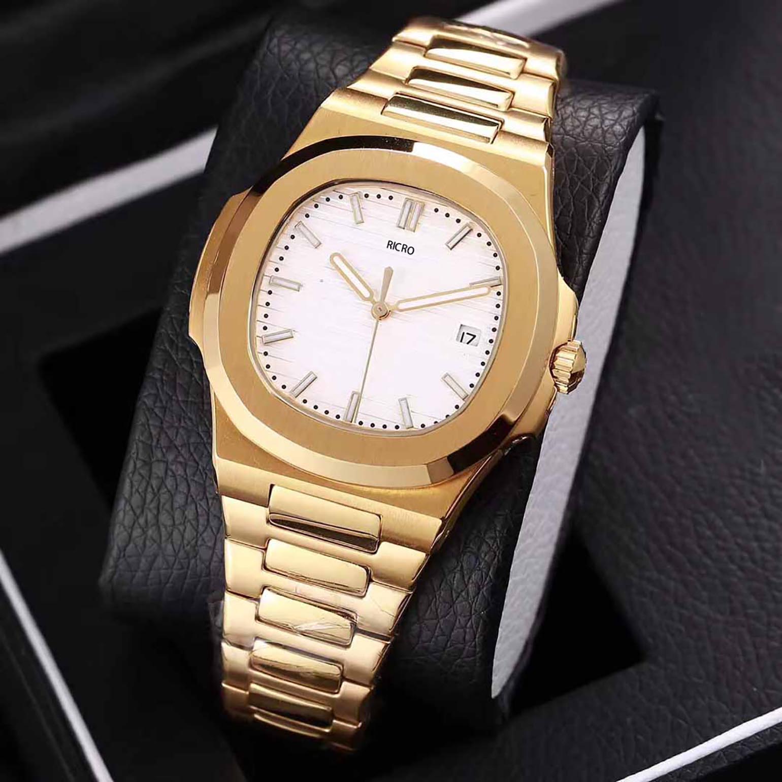 

Men's automatic watch master design sport style sapphire crystal mirror exquisite workmanship mechanical movement automatic calendar, Box