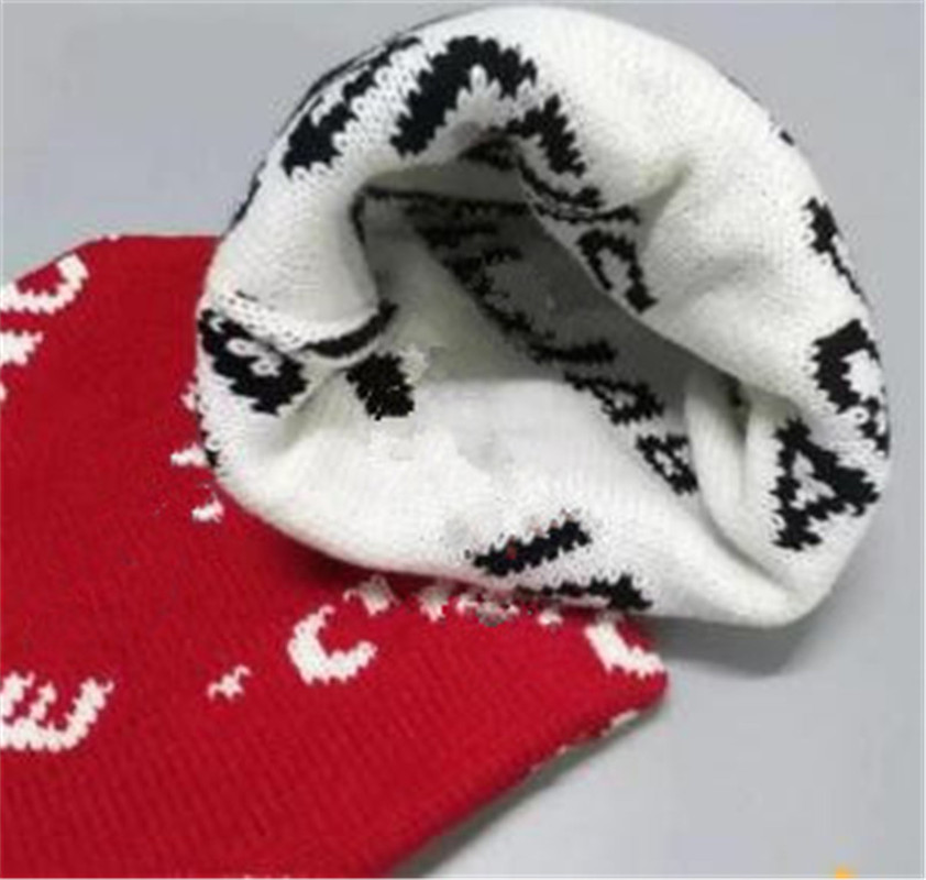 

In the latest fashion Luxury Knitted Hat Designer Beanie Cap Mens Fitted Hats Unisex
