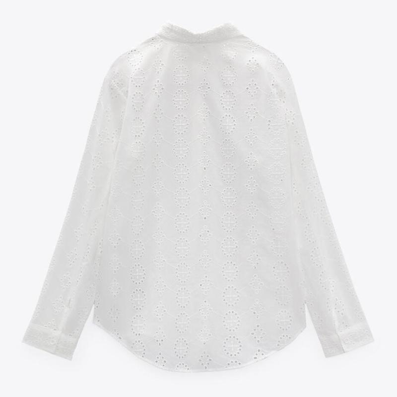 

Women's T-Shirt Fashion 2022 Spring Style Temperament Women's Hollow Out Embroidery Loose Shirt, As photo