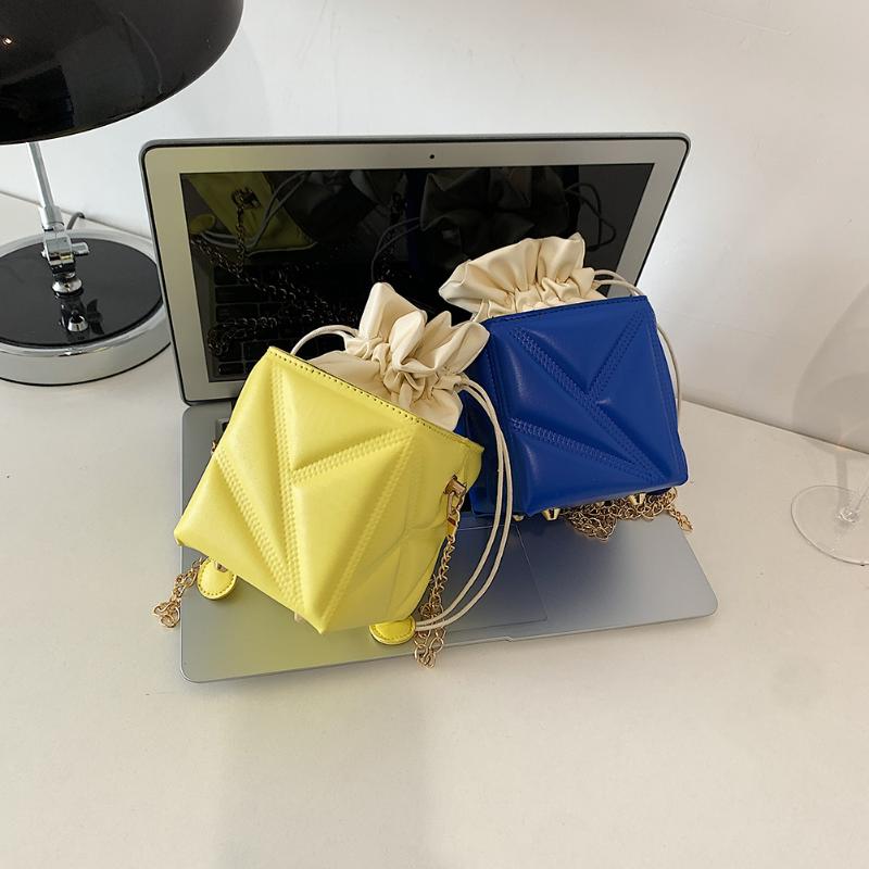 

Shoulder Bags Women PU Leather Sling Drawstring Chain Cube Crossbody Messenger Bag Lady Casual Tote Mini Handbags PurseShoulder BagsShoulder, Light green