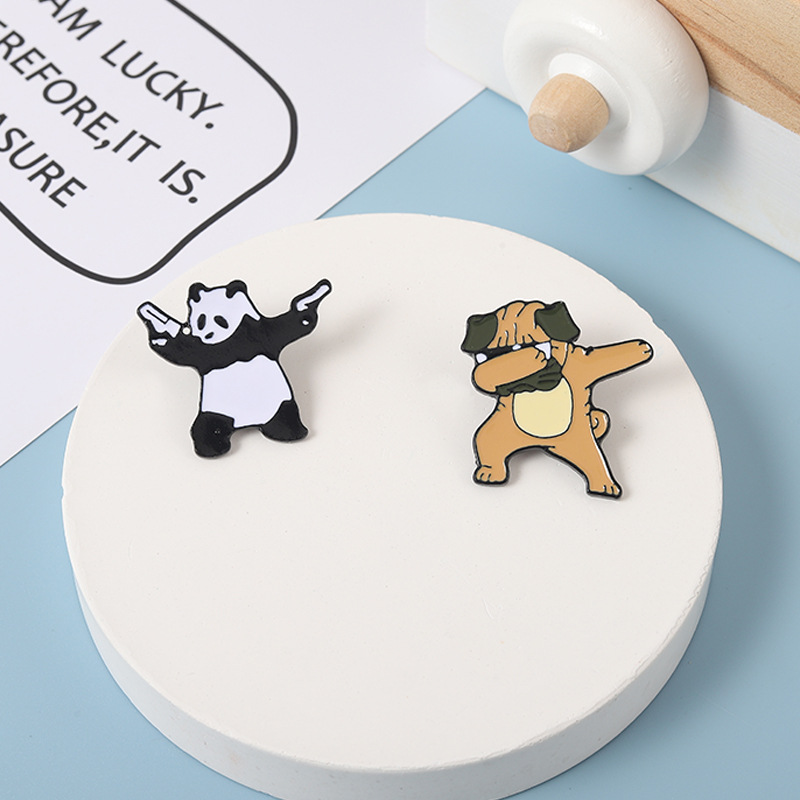 

Unisex Cartoon Panda Dog Shape Brooch For Cowboy Sweater Clothes Lapel Pins Alloy Enamel Animals Corsage Badges Backpack Hat Brooches