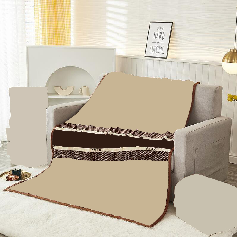 

Home Throw Blankets Tide Letter Multifunction Portable Outdoor Travel Car Sofa Quilt Shawls Blanket