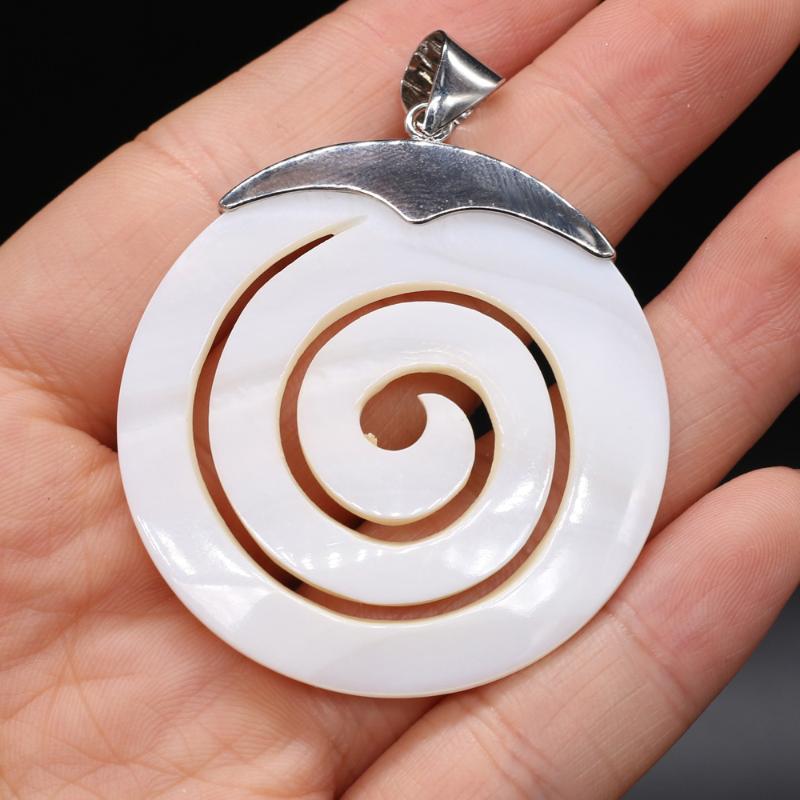 

Pendant Necklaces Natural Shell White Screw Thread Mother Of Pearl Charms For Women Jewery Making DIY Necklace 45x45mmPendant