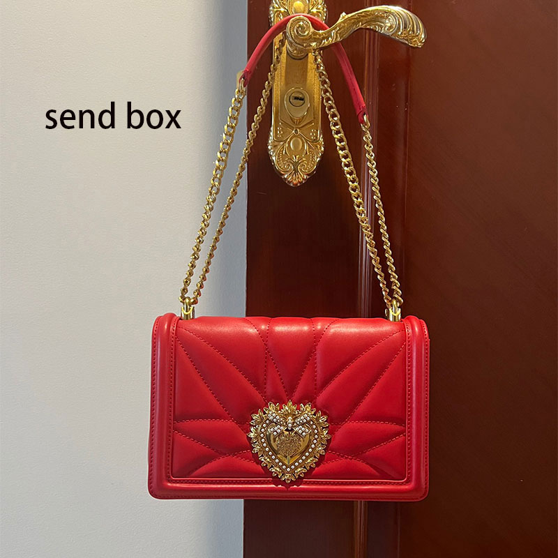 Top qualité luxe Designer sac dame sacs à bandoulière coeur perle chaîne sac à bandoulière célèbre marque femmes haut de gamme sac à main dames s