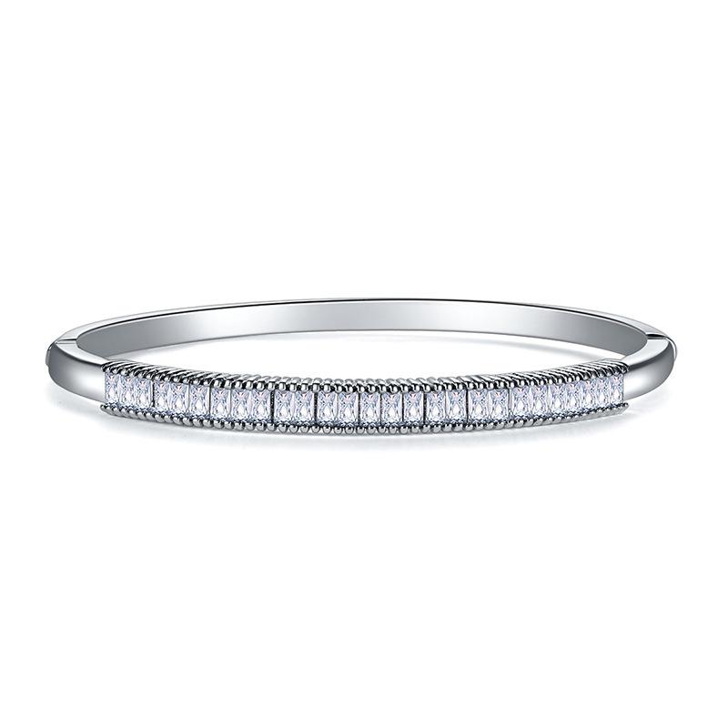 

Bangle 2022 Trendy Princess Silver Color On Hand Bracelet For Women Anniversary Gift Jewelry Bulk Sell S6273