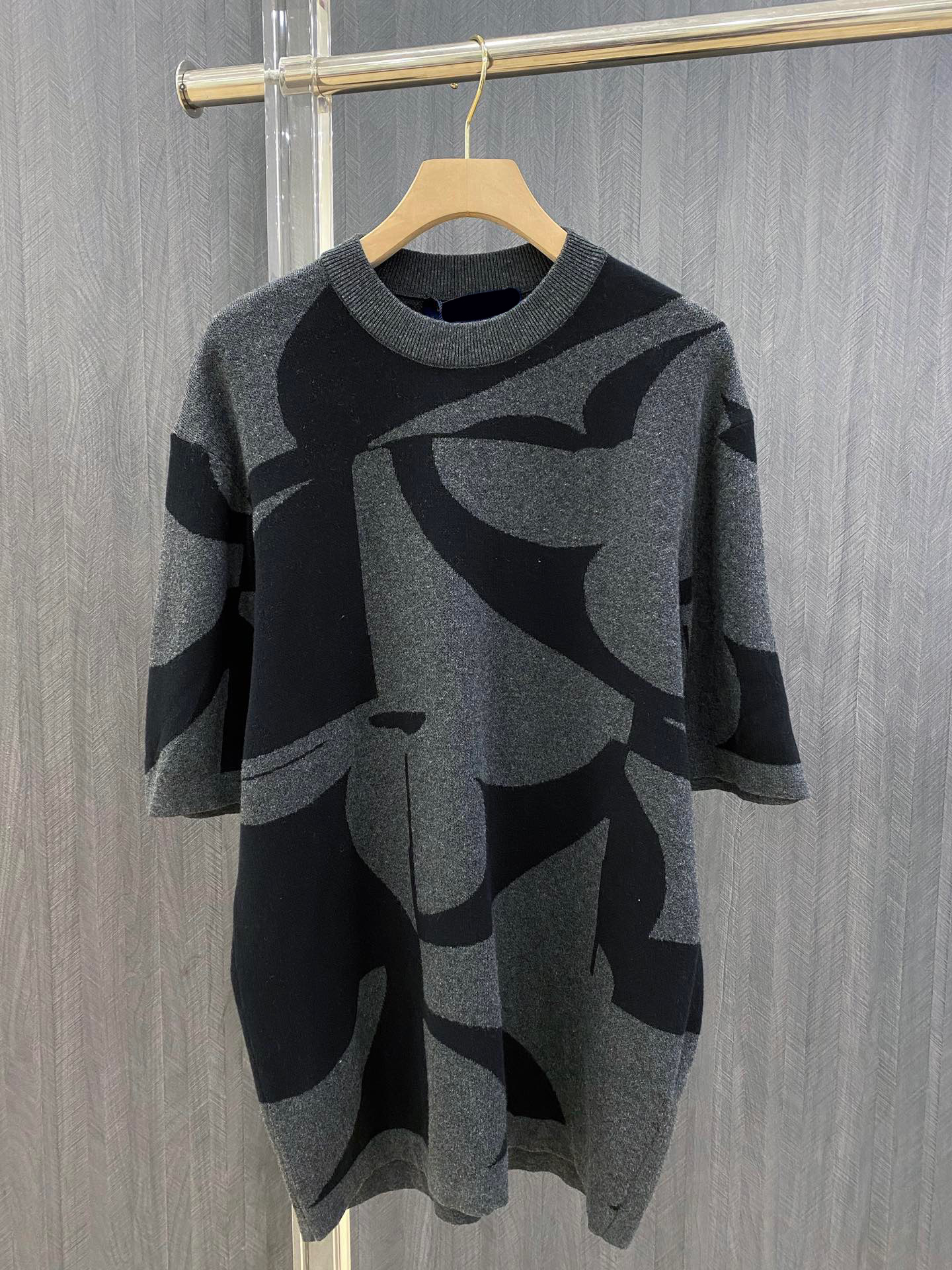 

2022 Men's Plus Tees & Polos with cotton printing and embroidery, 100% replica of Apparel European size -e35