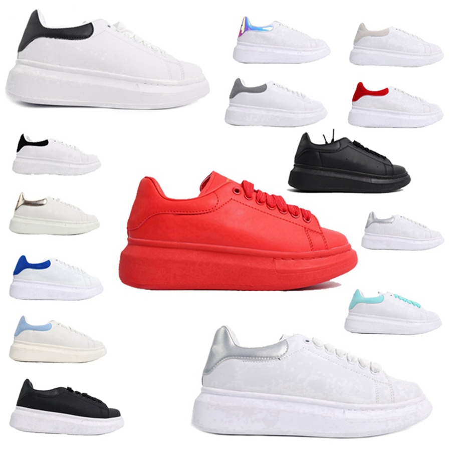 

designers luxurys shoes classic leather women womens flats platform oversized men mens espadrille flat sole alexander mcqueen mcqueens shoes sneakers 2022, White