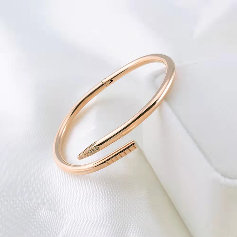 

Bangle personality luxury Love bracelet nail Cuff bangle Fashion Woman Charm Bracelet High Quality 316L Stainless Steel Jewelry