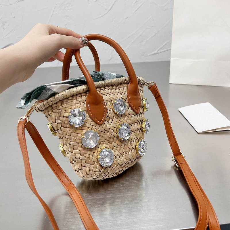 New Style Straw Bag Designer Wallets Womens Handbags Summer Classic Fashion Open Diamonds Shimmer Crossbody Mini Bags Buckle Shouler Bag Purses With
