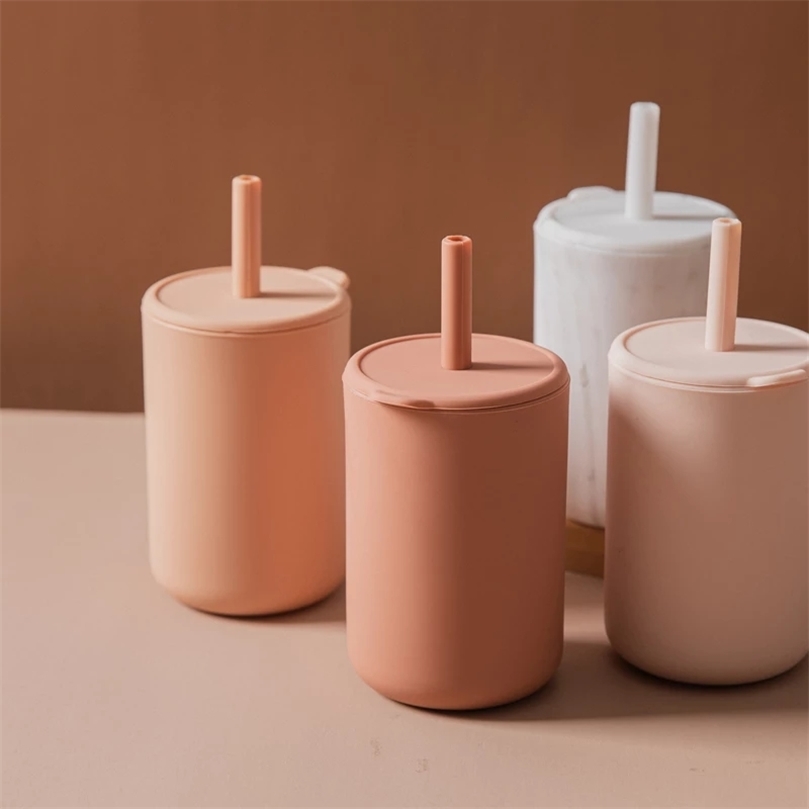Permet de faire 150 ml en silicone pour bébé tasse nourrisson Boire une tasse de paille imperméable en silicone à tout-bas des enfants.