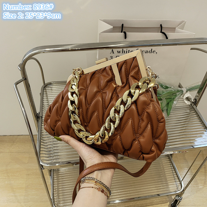 

Wholesale ladies shoulder bags small fresh solid color leather handbag trend car sewing plaid chain bag chains decoration women mobile phone coin purse 2 styles, Pink1-809#