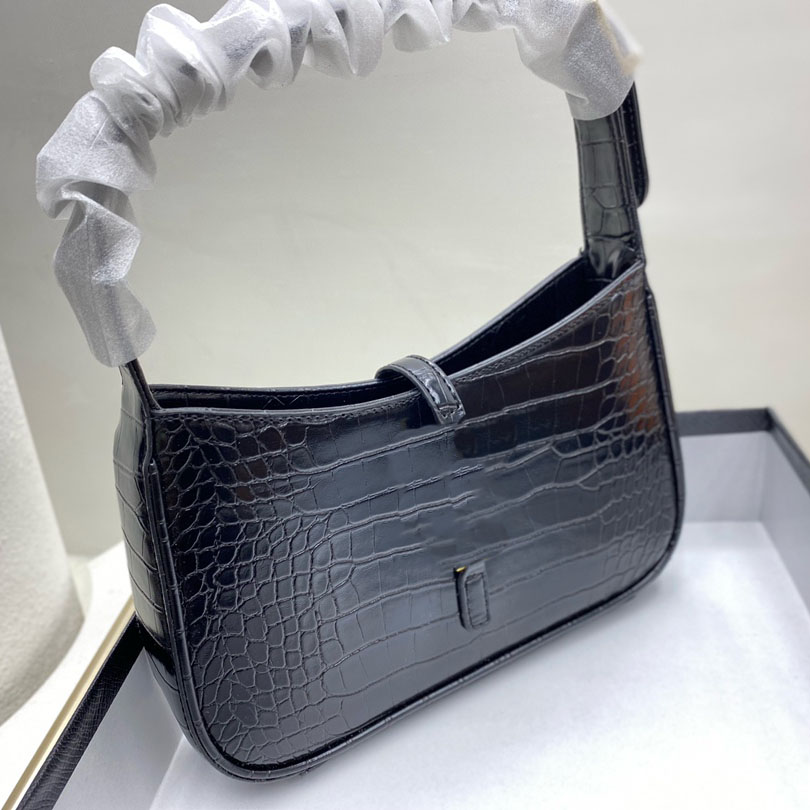 

2021 Top-quality Armpit Bags Classic Leather Designer Handbags for Ladies Shoulder Bags Baguette Multi-Color Fashion Bags wholesale high quality, Pink