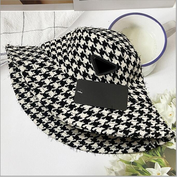 

Brand 2022 Classic Designer Bucket hat Men Women Cap Luxury Knitted Hat Caps Ski Snapback Mask Fitted Unisex Cashmere Casual Outdoor Houndstooth, Black 670977045301