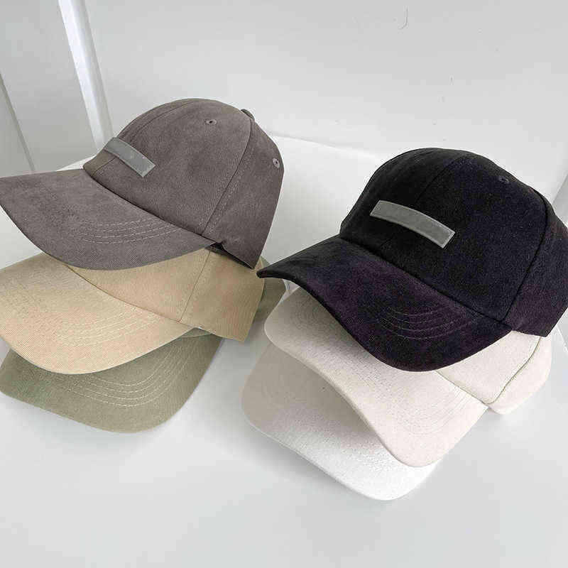 

Unisex Baseball Cap Four Seasons Essentials Adjustable Hat Men and Women Sun Protection Cap Couples Baseball Caps AA220420, Grey
