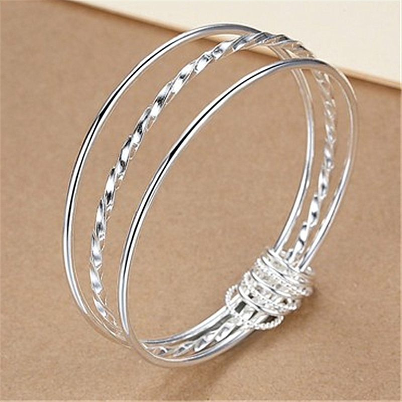 

Fashion Classic Ladies Triple Coil Bracelet Sterling Silver Plated Bracelet Three Rings Three Lives Three Worlds Bracelet Jewelry
