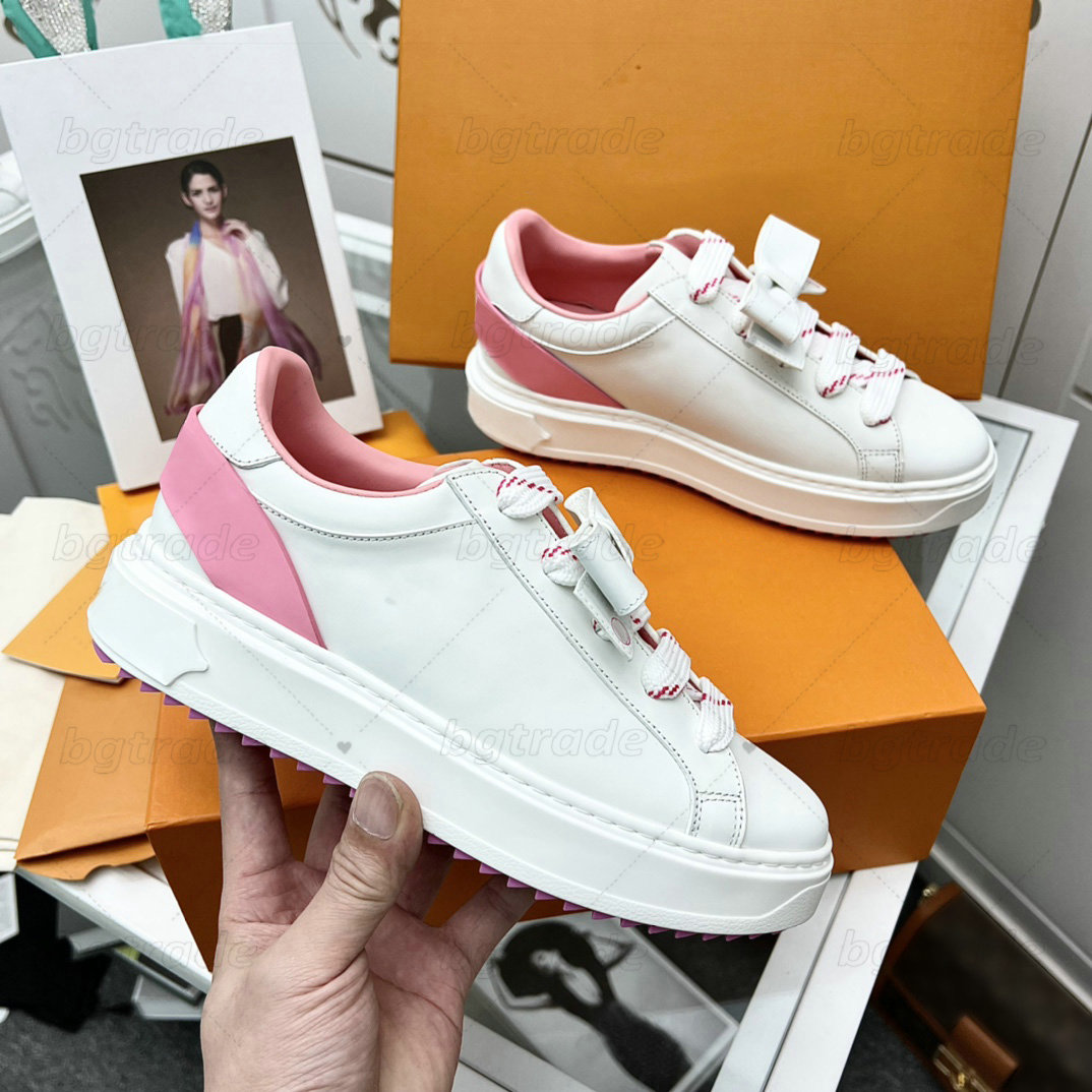 

Ladies Bow-knot Platform Running Shoes Luxury Time Out Lace-Up Casual Sneakers Designer Monograms Leather Breathable Running Sneakers