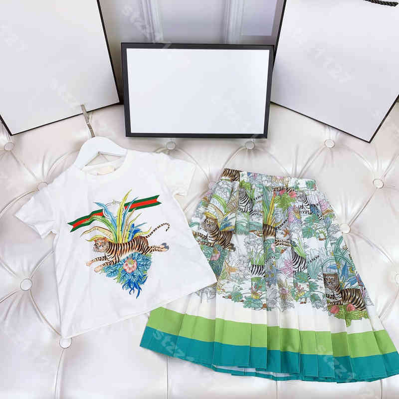 

designer baby Girls dress set HD print tiger pleated skirt luxury party dresses high quality simple skirt fashion summer skirts logo kids clothes album
