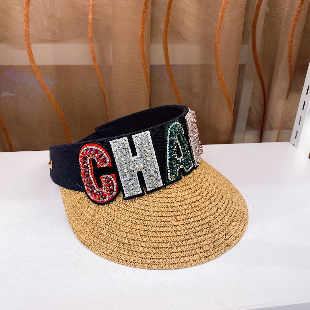 

Visors Hats Heavy Industry Alphabet Empty Cap Crystal Inlay Women Grass Braid Hats, Beige