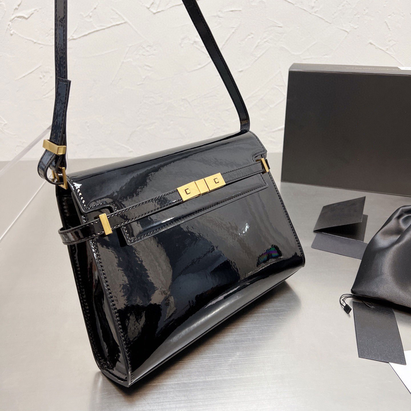 

Designers Bags Luxurys Women High Quality Luxury Designer leather female 2022 new trendy wild cross-body Manhattan bag commuter retro tofu underarm bag, Other new bags (for consultation)