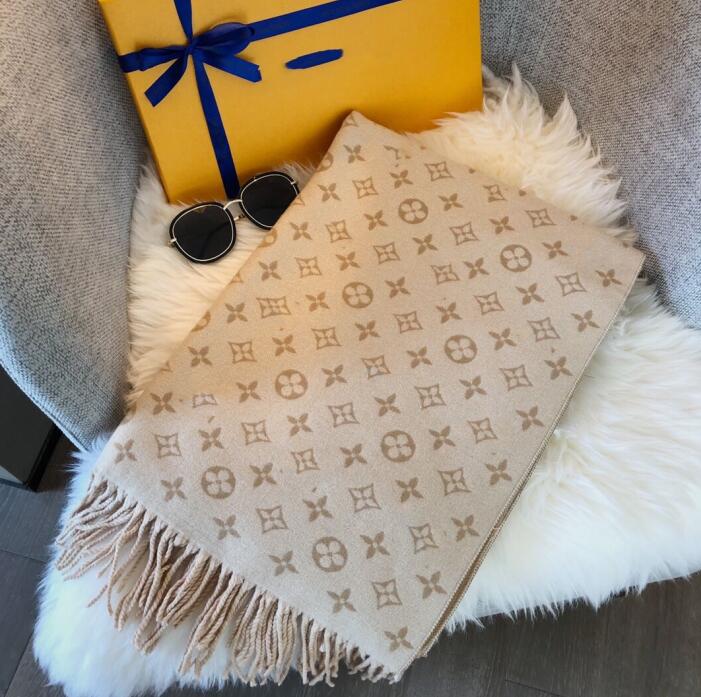 

2022 fashion Paris design 100% Cashmere Scarf men's and women's same brand letter scarf large shawl warm thickened wool 70cm x 180cm