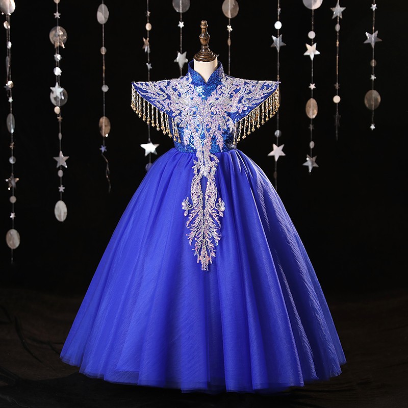 Robes de fille de fleur de luxe 2022 Nouveaux mariages gothiques Fille Pageant Robes de soirée Jewel Neck Keyhole Retour premières robes de saint