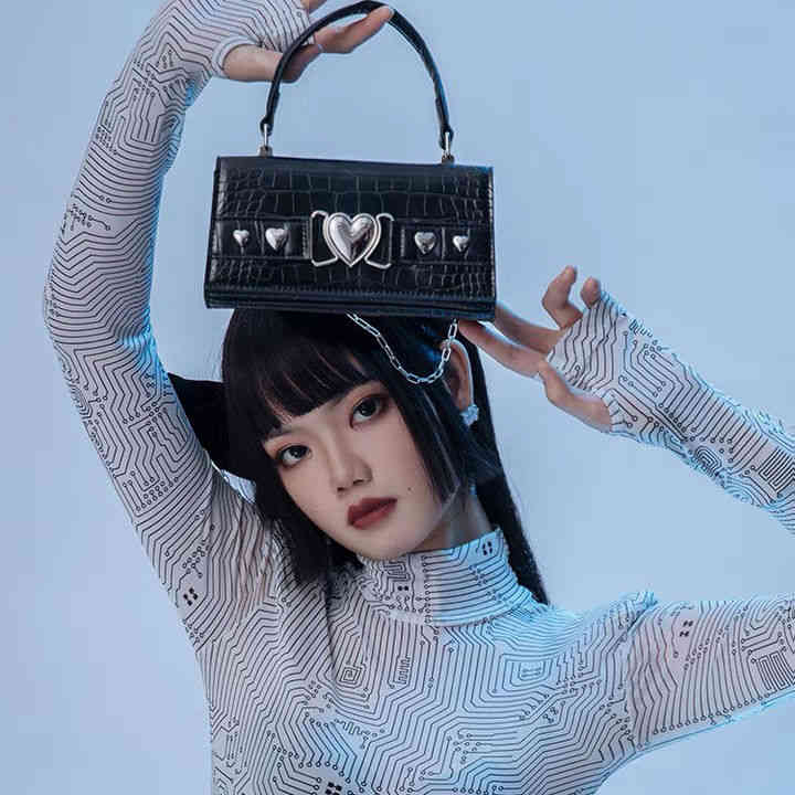 Sac 2022 Girl Trendy Handbag Chain Single Single Messenger Small Square Sacs Retro Retro Women's Handbags