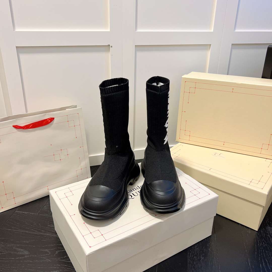 

Sock Boots Shoes Wearing Style Height Increase Go With Every Fit For 4 Seasons With Size 35-40, Black