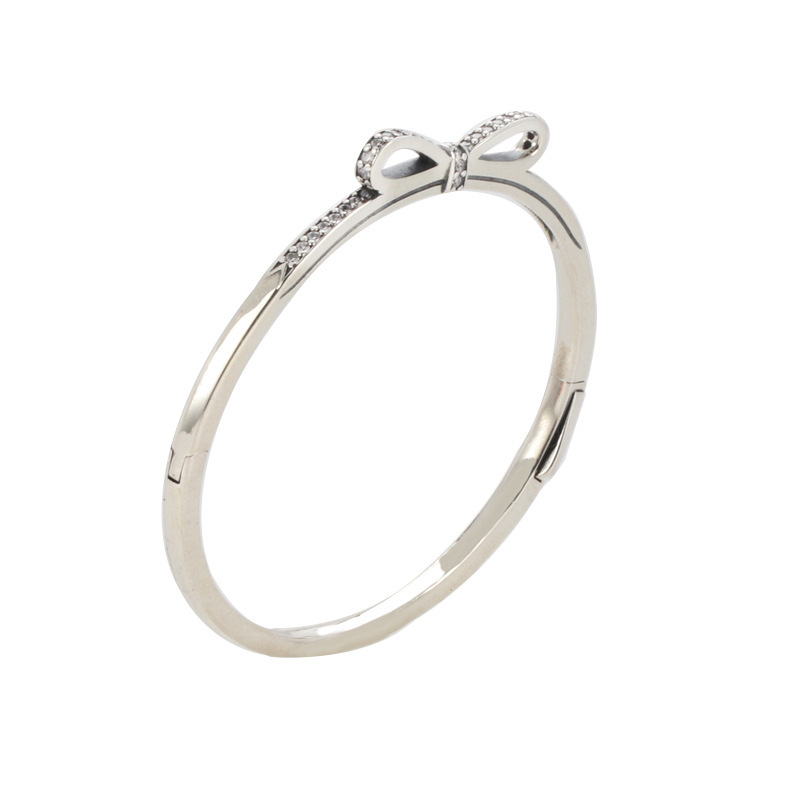 

New Silver Plated Diamond Studded Bow Bracelet Women's Fashion Temperament Gorgeous Gift Women