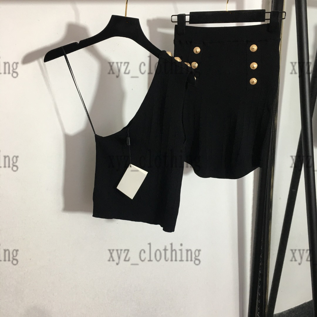 

2022 designer knitted dress 2022 newly women two pieces dress Off-the-shoulder single-shoulder camisole lion head double-breasted bag buttocks thin skirt black color, 02
