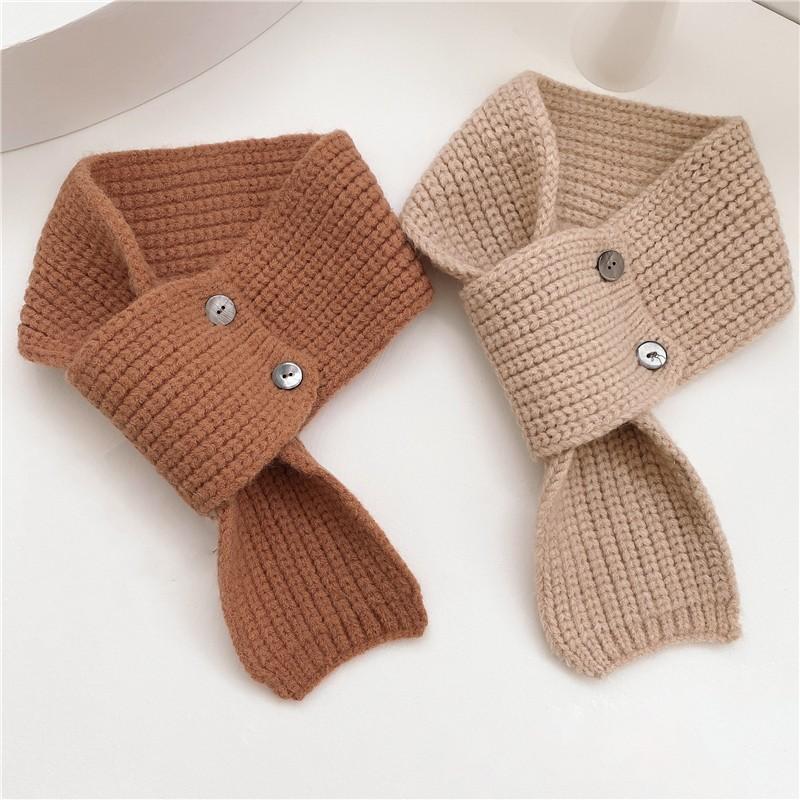 

Scarves Autumn Winter Fashion Women Bib Sweater Knitted Cross Scarf Button Warm Wool Neckerchief Men Adults Neck Cover Gifts ShawlsScarves