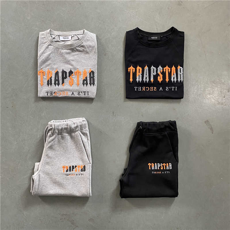 

Nouvel t Broderie Hommes Ensemble Survtement Homme Surdimensionn Vtements Trapstar T-shirt Shorts Pantalons De Sport, Black suit