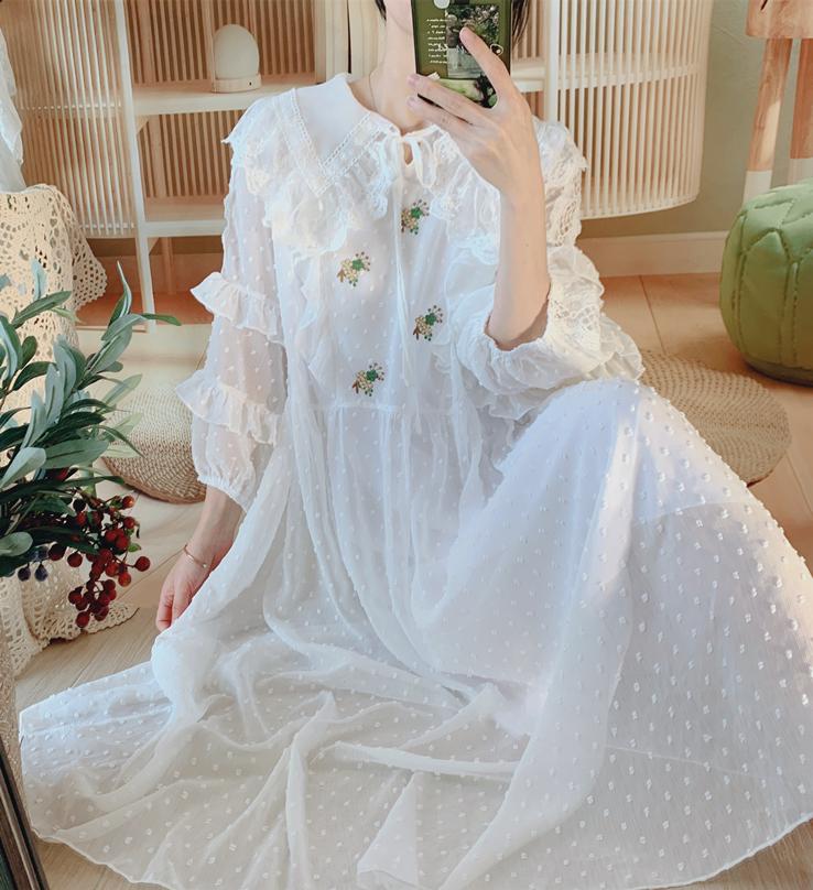 

Casual Dresses Mori Girl Sweet Doll Collar Lantern Sleeve Embroidered Chiffon Dress Loose Summer White Fairy Princess Lace Midi Cottage Dres, Pic color