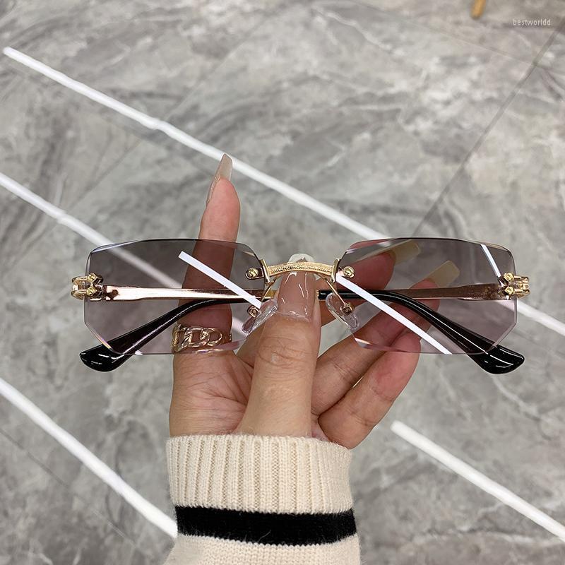 

Sunglasses Vintage For Women Men Retro Brand Designer Glasses Square Sun Metal Frame Eyewear UV400SunglassesSunglasses