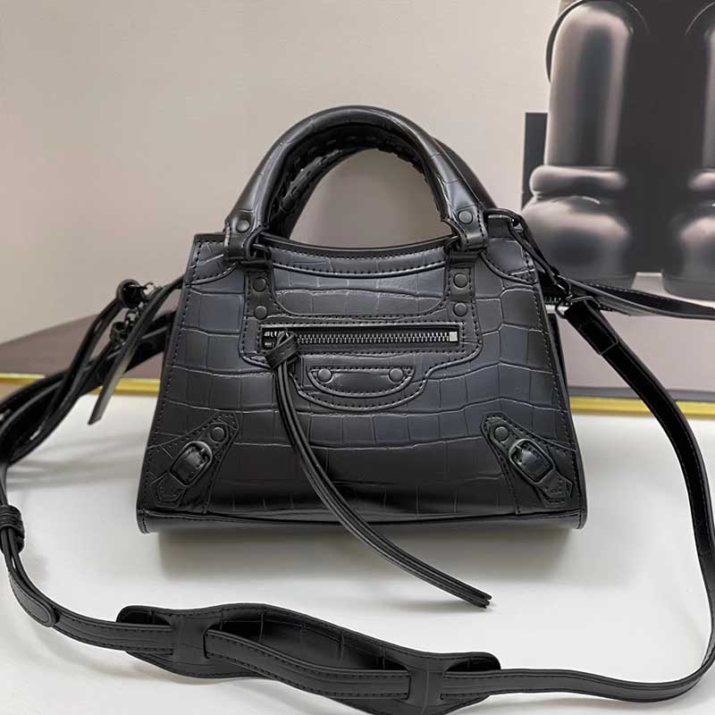 

luxurious Fashion Crocodile Pattern Neo Classic Motorcycle bags Top Handle City Bag designer bag multi pochette handbag Shoulder packages, Pink