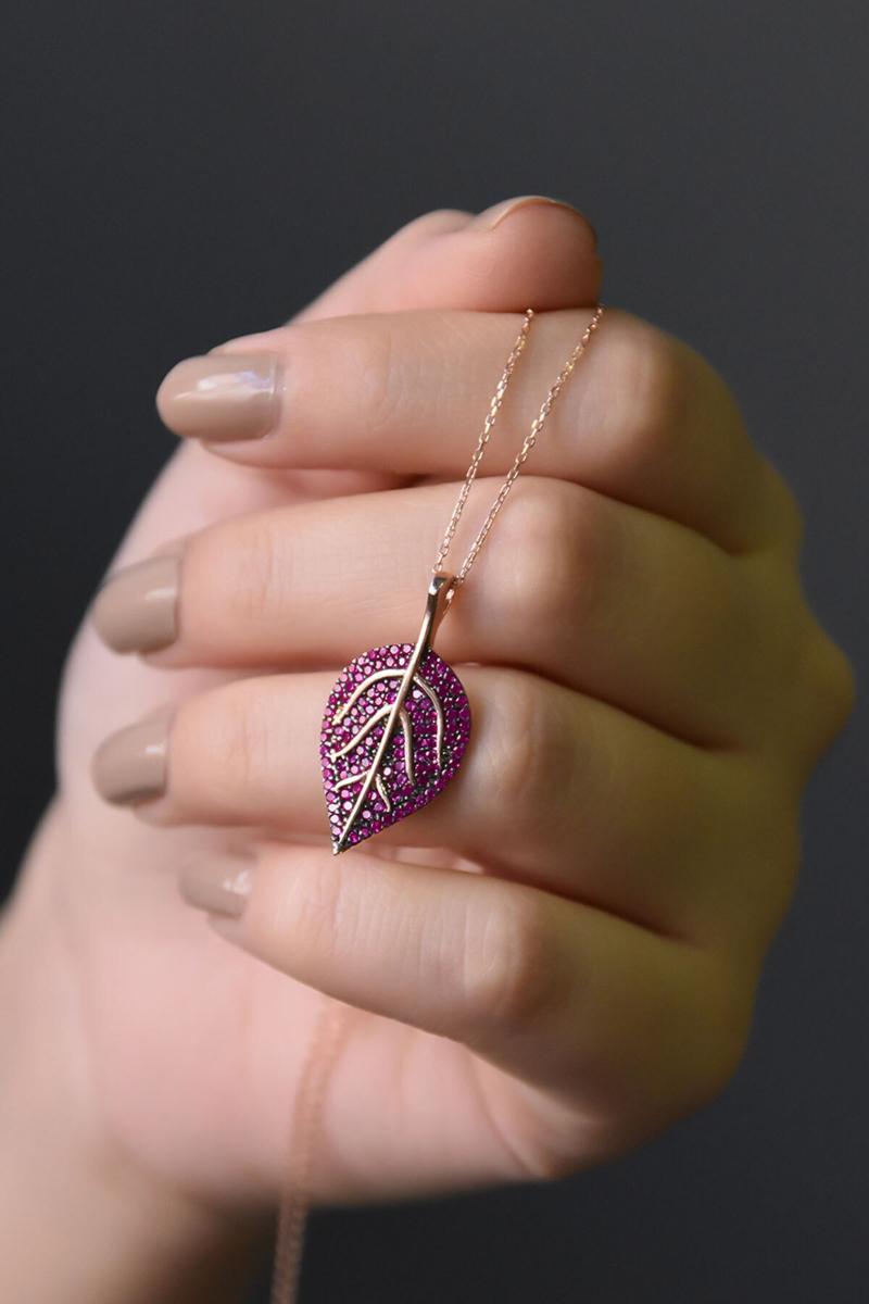 

Pendant Necklaces Women's Rose Plated Red Leaf Model 925 Sterling Silver NecklacePendant