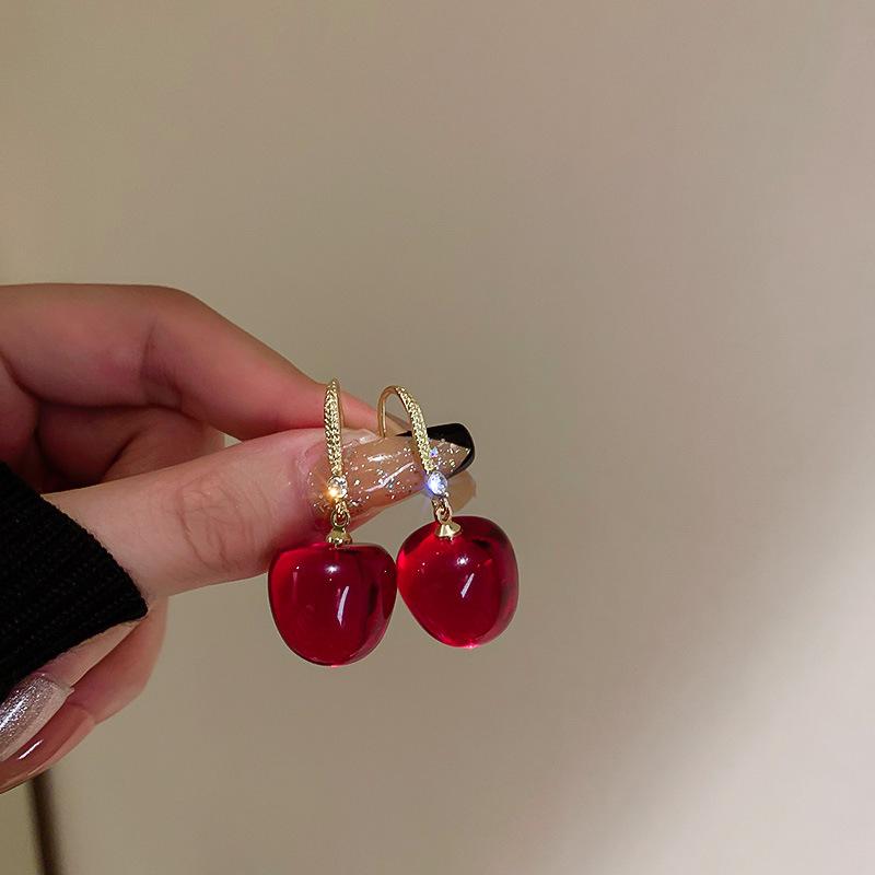

Dangle & Chandelier Burgundy Crystal Cherries Inlaid Rhinestone Ear Hooks Temperament Fruit Cherry Eardrops Women Fashion Party JewelryDangl