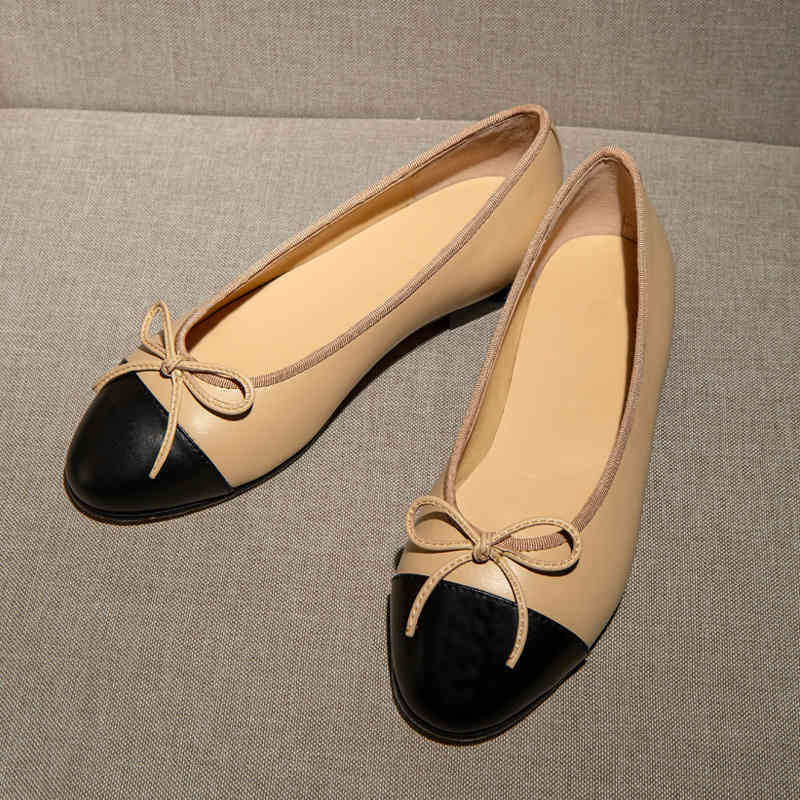 

2022 New Slippers Sandals With yuan standard cabinet goods, ballet round head bow, color matching leather, sweet single shoes, women, Black