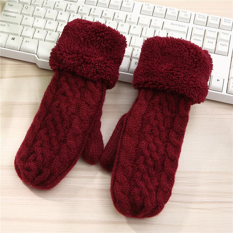 

Five Fingers Gloves Fashion Women Twist Flowers Wool Knit Mittens Unisex Thicken Plus Velvet Full Finger Cashmere Warm Driving