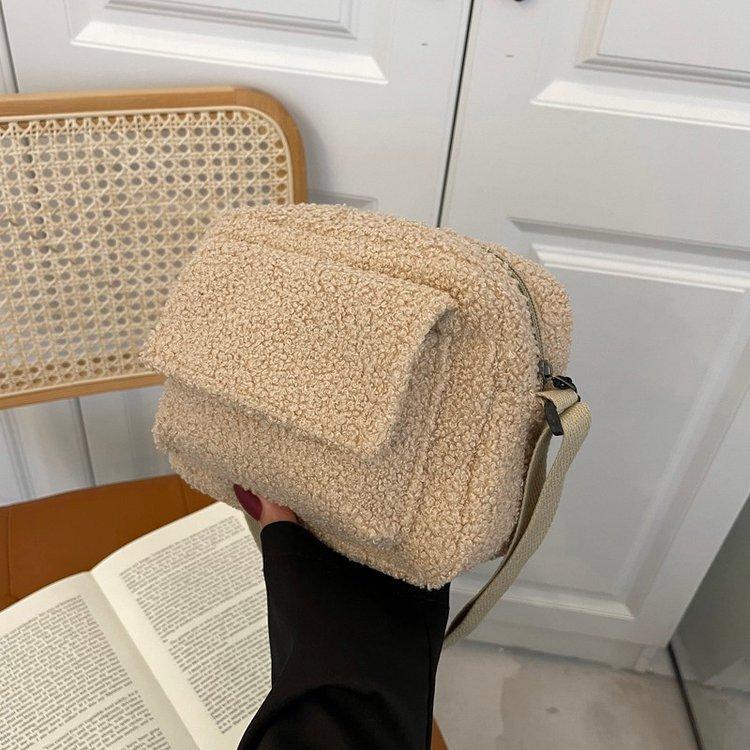 

Evening Bags Winter Plush Cute Small Bag Messenger Women Mobile Phone Girls Shoulder, Black